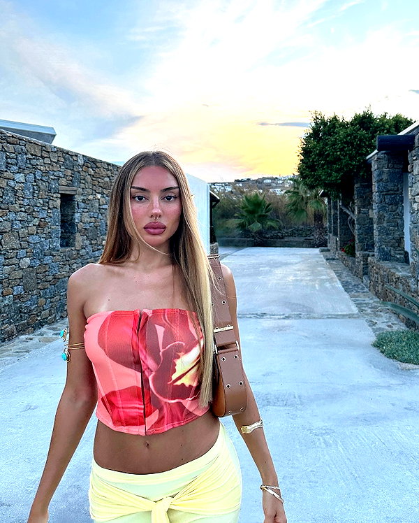 elymexx instagram image archive image