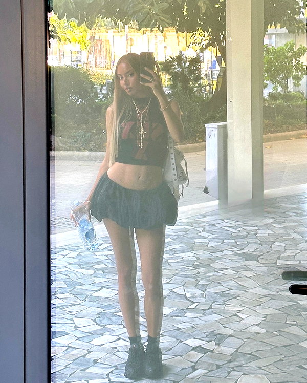 elymexx instagram image archive image