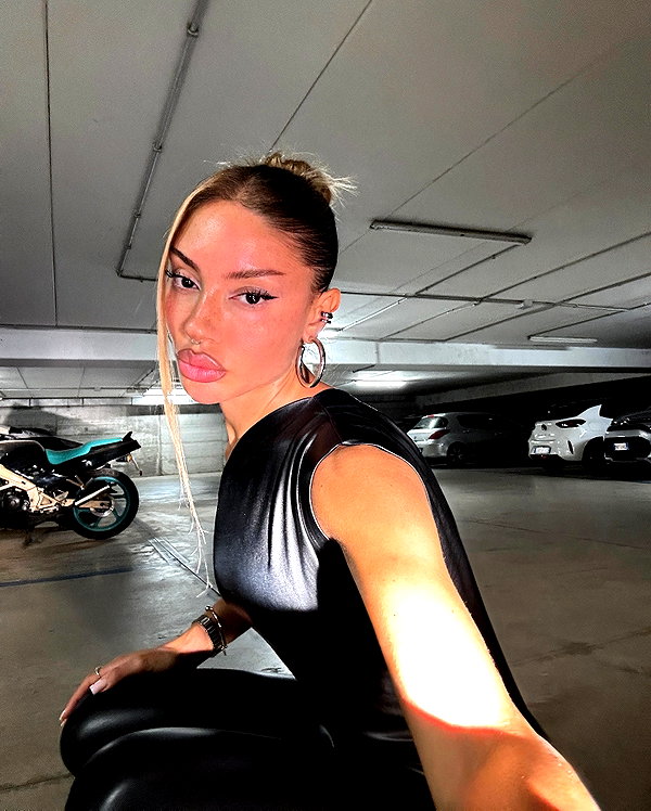 elymexx instagram image archive image
