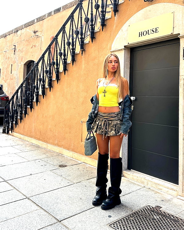 elymexx instagram image archive image