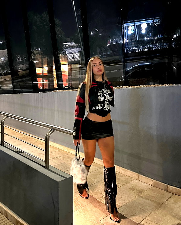 elymexx instagram image archive image
