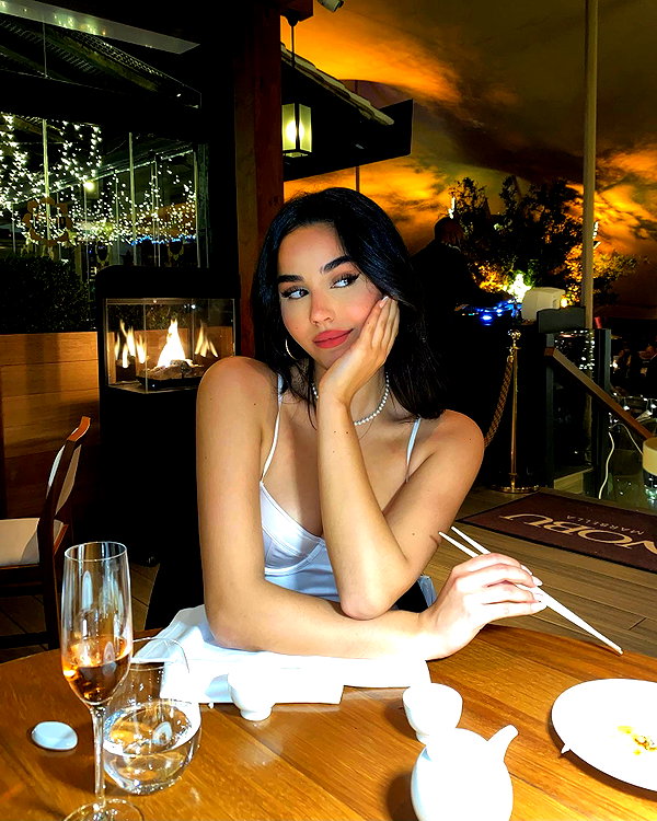 emilia.nia instagram image archive image
