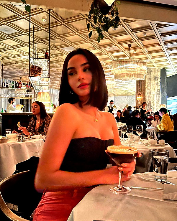 emilia.nia instagram image archive image