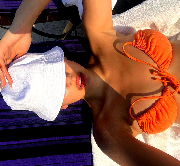 emilia.nia instagram image archive image