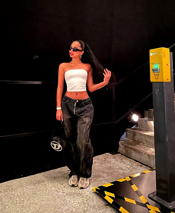 emilia.nia instagram image archive image
