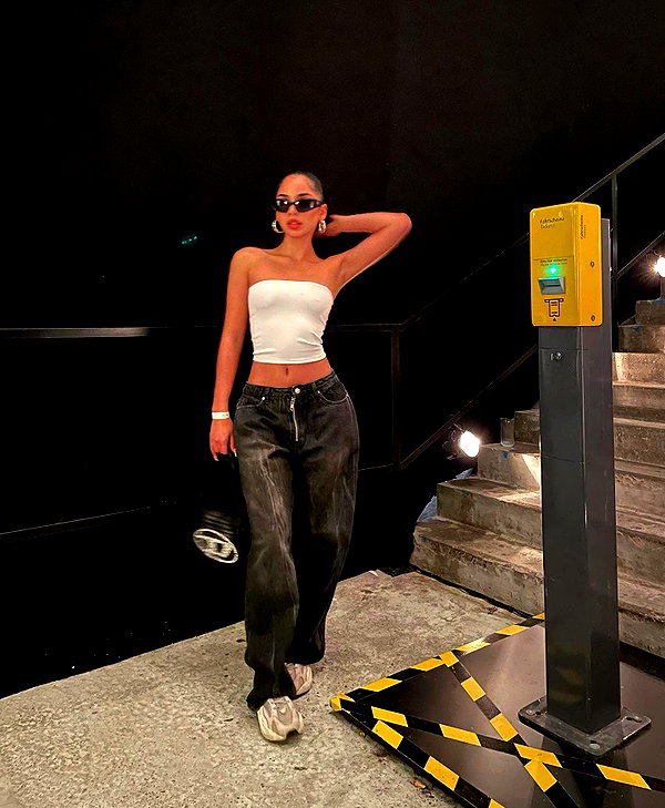 emilia.nia instagram image archive image