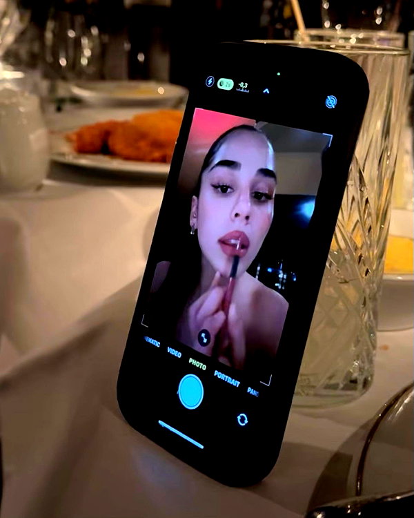emilia.nia instagram image archive image