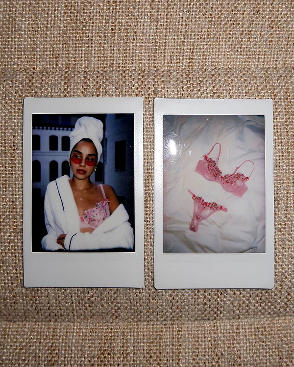 emilia.nia instagram image archive image
