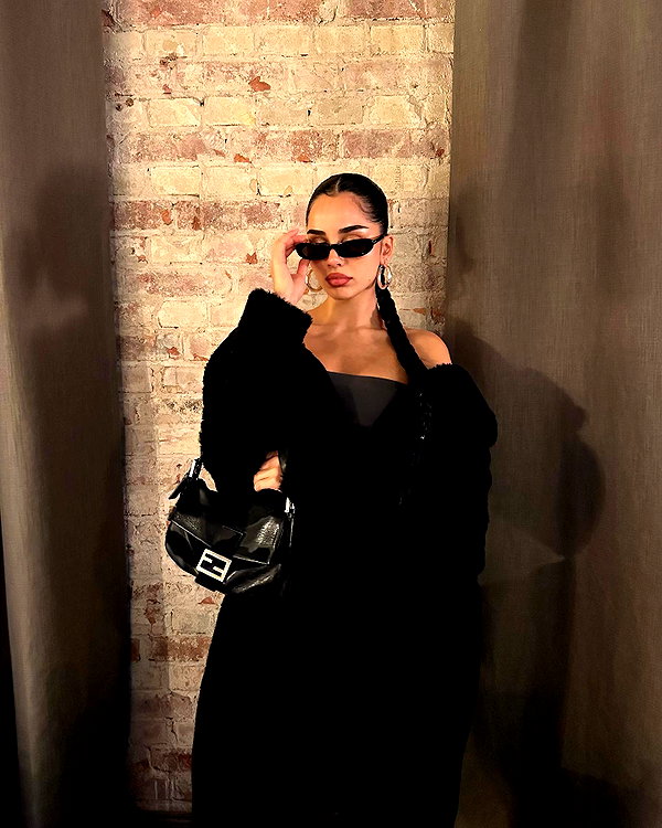 emilia.nia instagram image archive image