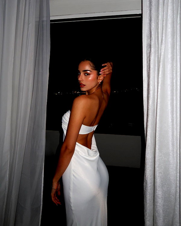 emilia.nia instagram image archive image