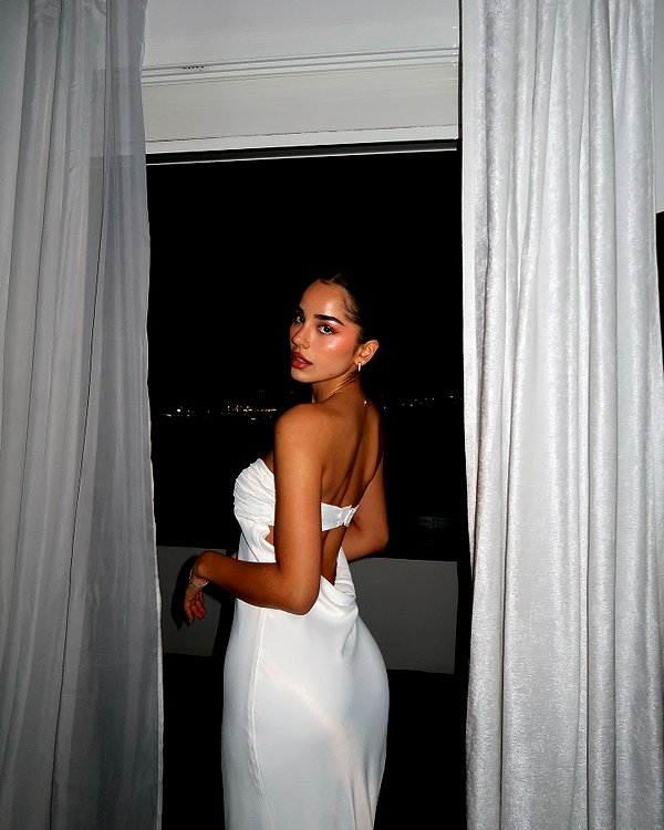 emilia.nia instagram image archive image