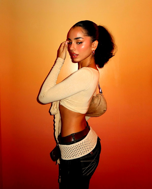 emilia.nia instagram image archive image