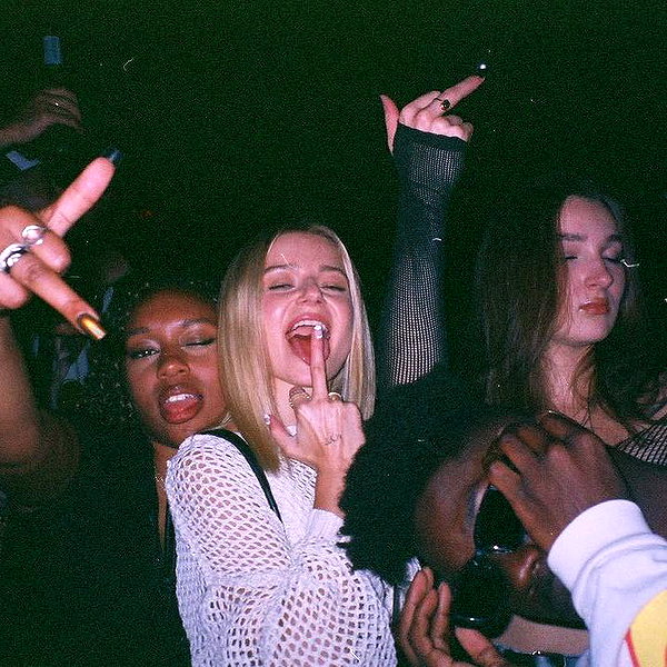 emiliawesolowski instagram image archive image