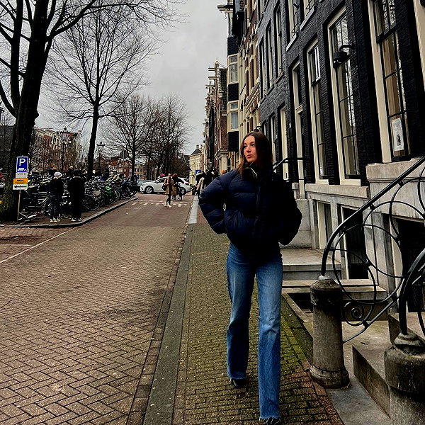 emiliawesolowski instagram image archive image