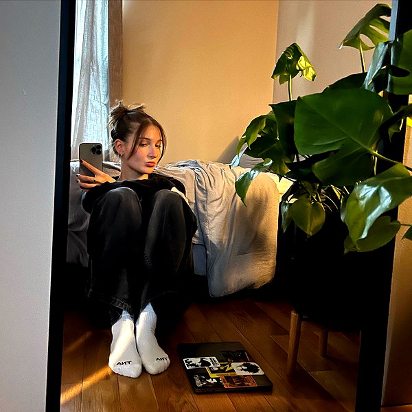 emiliawesolowski instagram image archive image