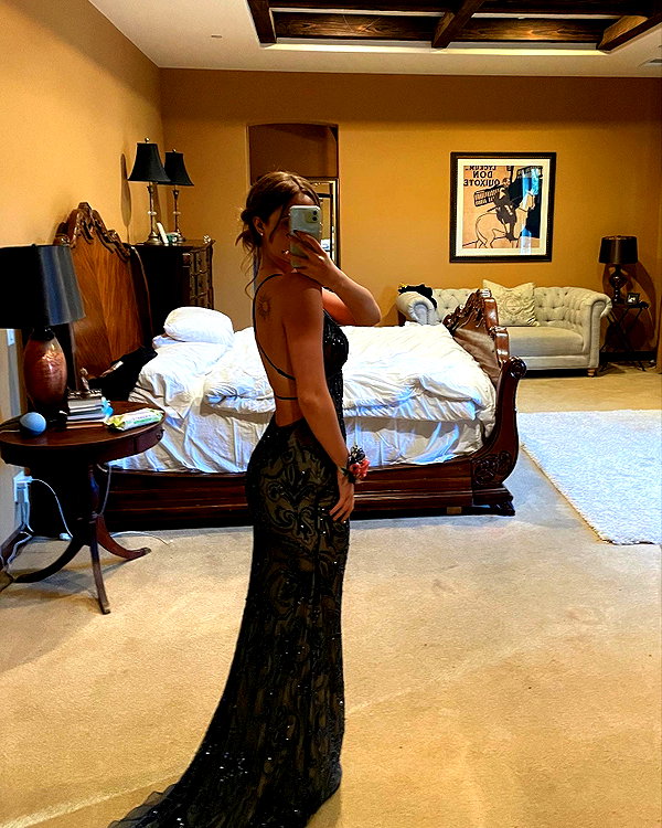 emilytupperr instagram image archive image