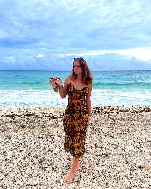 emilytupperr instagram image archive image