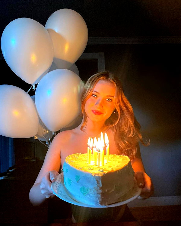 emilytupperr instagram image archive image