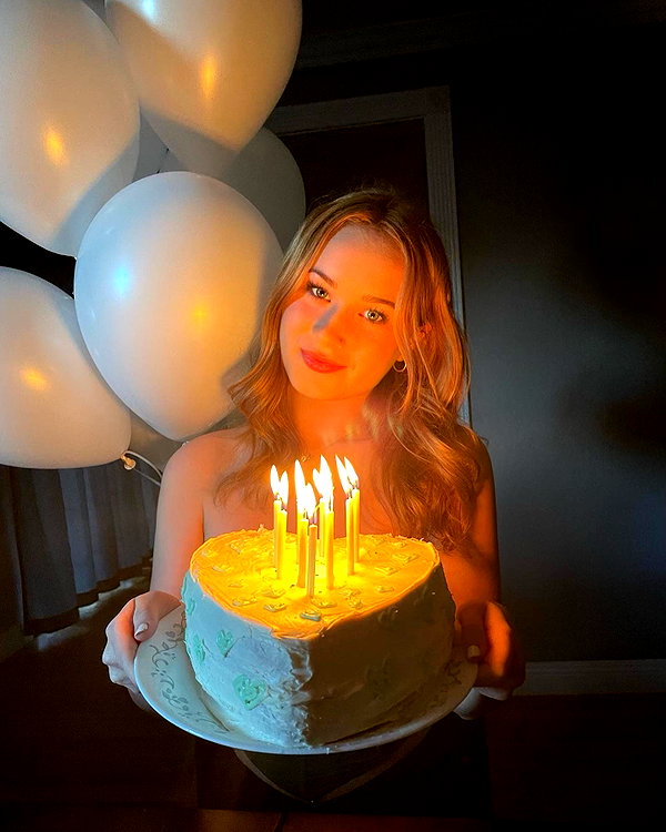 emilytupperr instagram image archive image