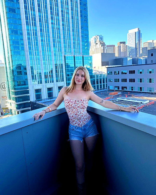 emilytupperr instagram image archive image