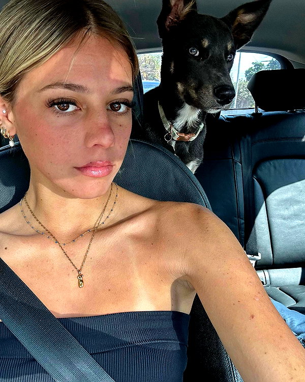 emilyymcwilliam instagram image archive image
