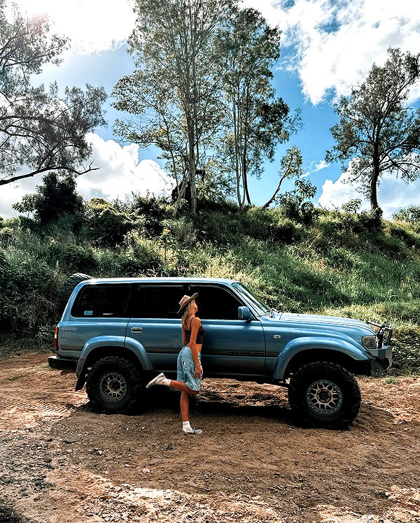 emilyymcwilliam instagram image archive image