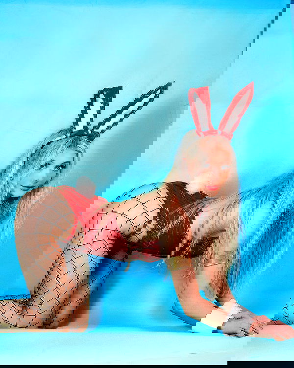 emxllouise2 image ~ Altpins