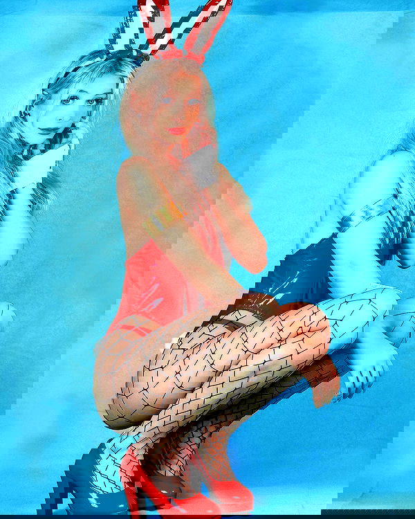 emxllouise2 image ~ Altpins