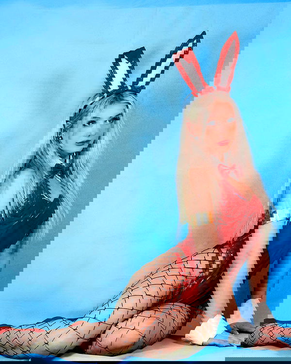 emxllouise2 image ~ Altpins