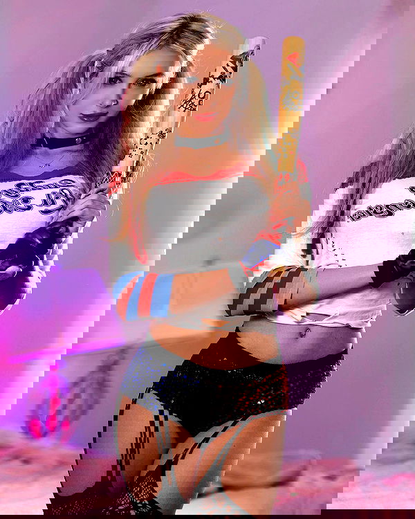 emxllouise2 image ~ Altpins