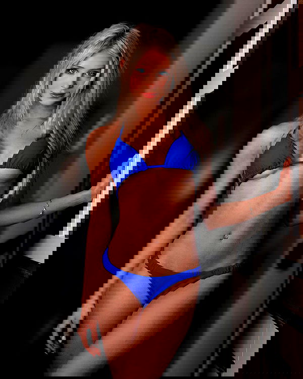 emxllouise2 image ~ Altpins