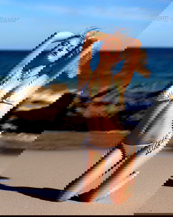 emxllouise2 image ~ Altpins