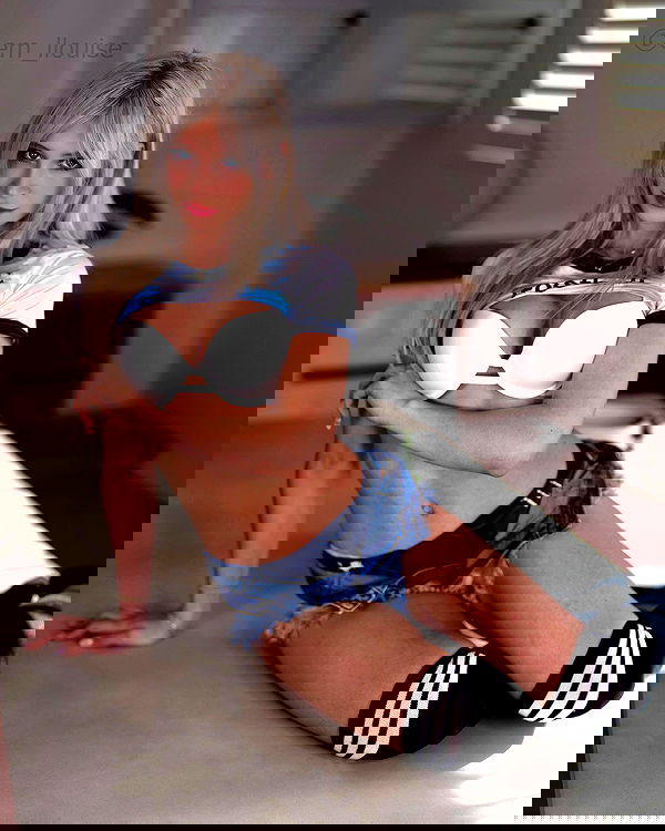 emxllouise2 image ~ Altpins