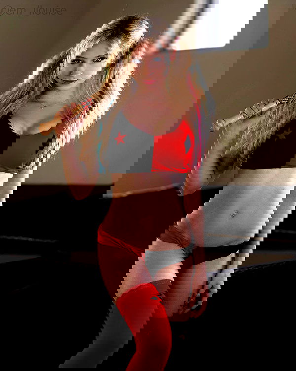 emxllouise2 image ~ Altpins