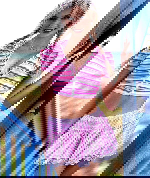 emxllouise2 image ~ Altpins