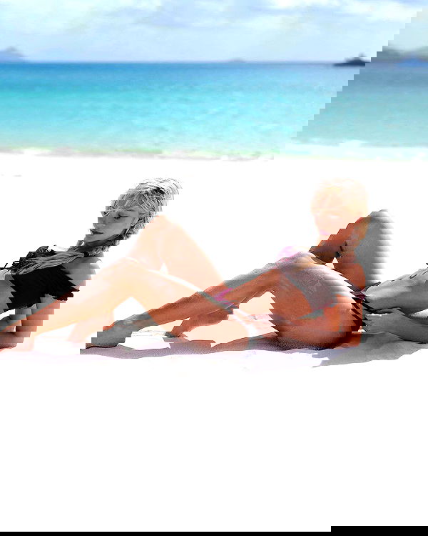 emxllouise2 image ~ Altpins