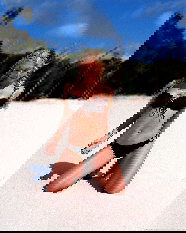 emxllouise2 image ~ Altpins