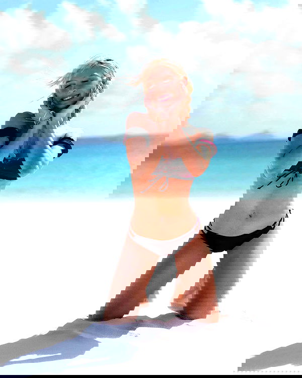 emxllouise2 image ~ Altpins