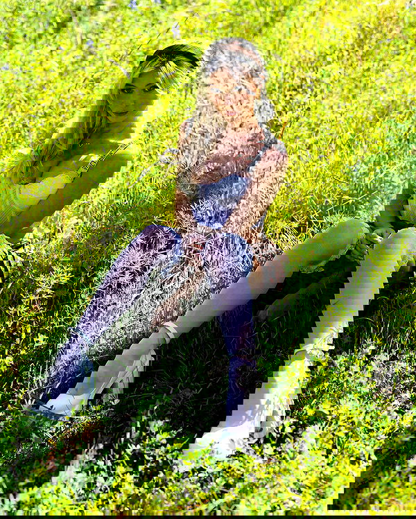 emxllouise2 image ~ Altpins