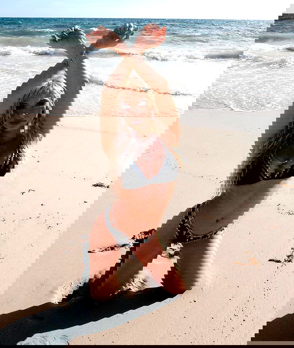 emxllouise2 image ~ Altpins