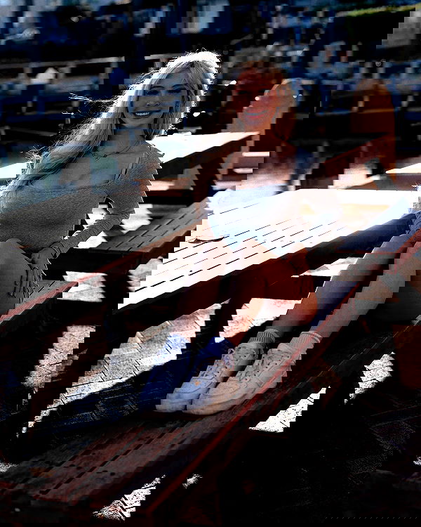 emxllouise2 image ~ Altpins