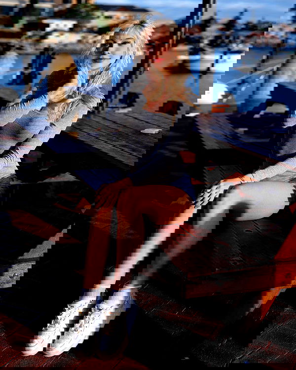 emxllouise2 image ~ Altpins