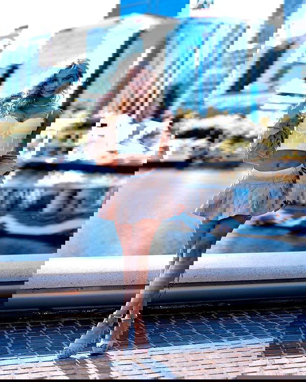 emxllouise2 image ~ Altpins