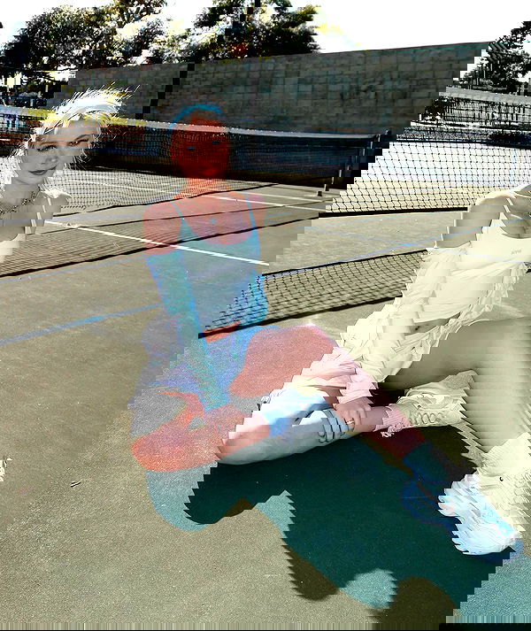 emxllouise2 image ~ Altpins