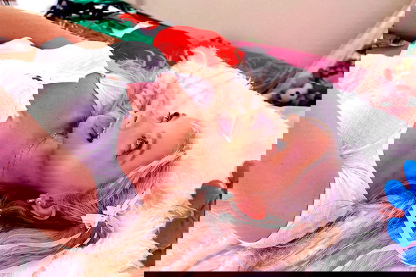 emxllouise2 image ~ Altpins