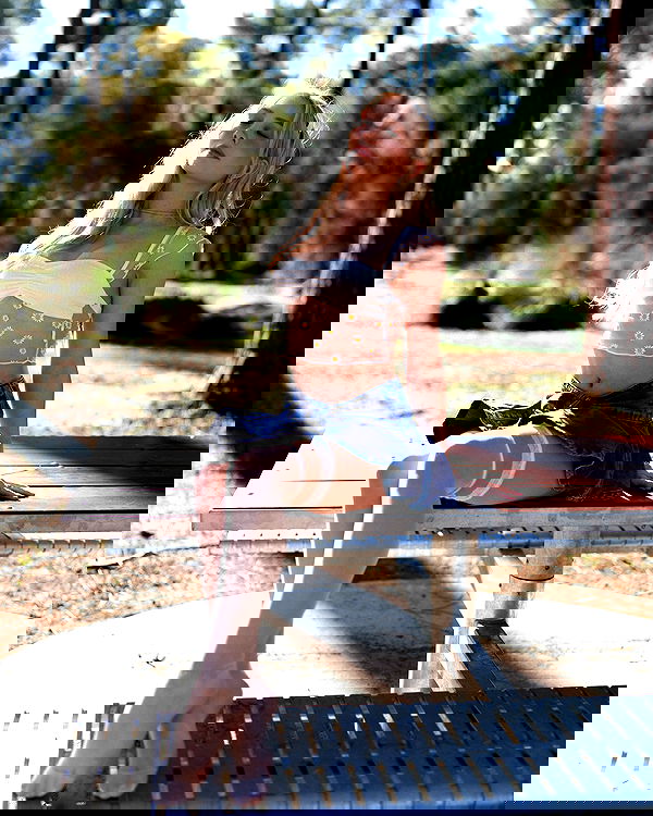 emxllouise2 image ~ Altpins