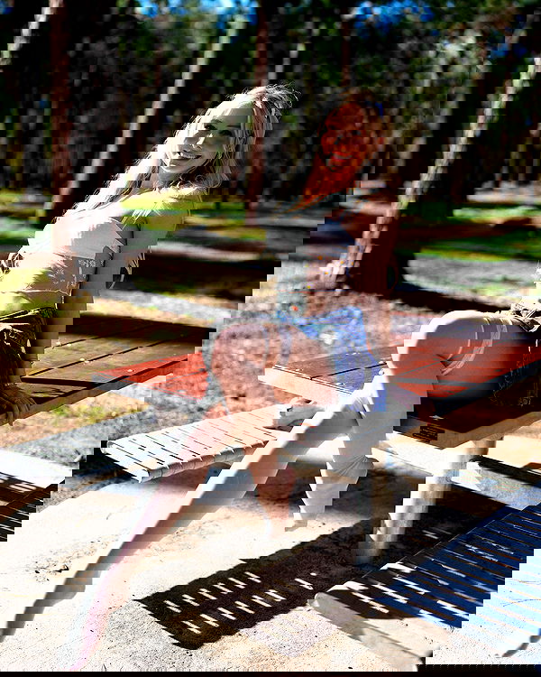 emxllouise2 image ~ Altpins