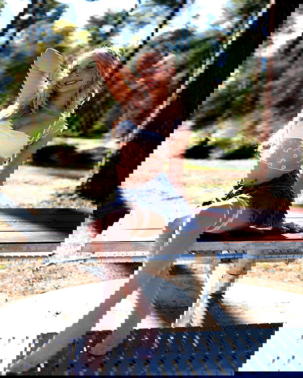 emxllouise2 image ~ Altpins