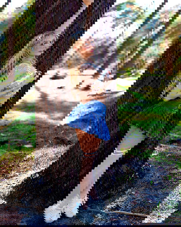 emxllouise2 image ~ Altpins