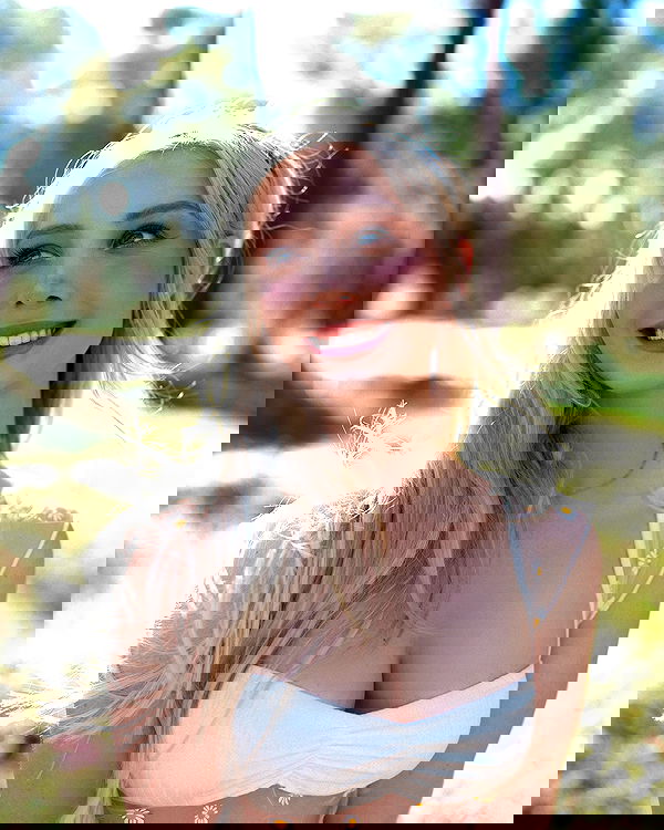 emxllouise2 image ~ Altpins